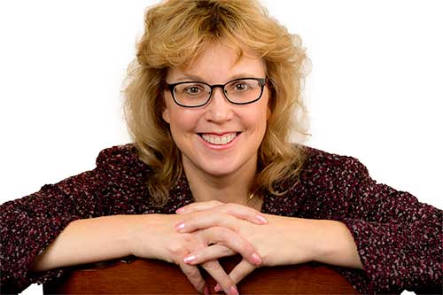 Deb Hoffman, Journalism awards expert